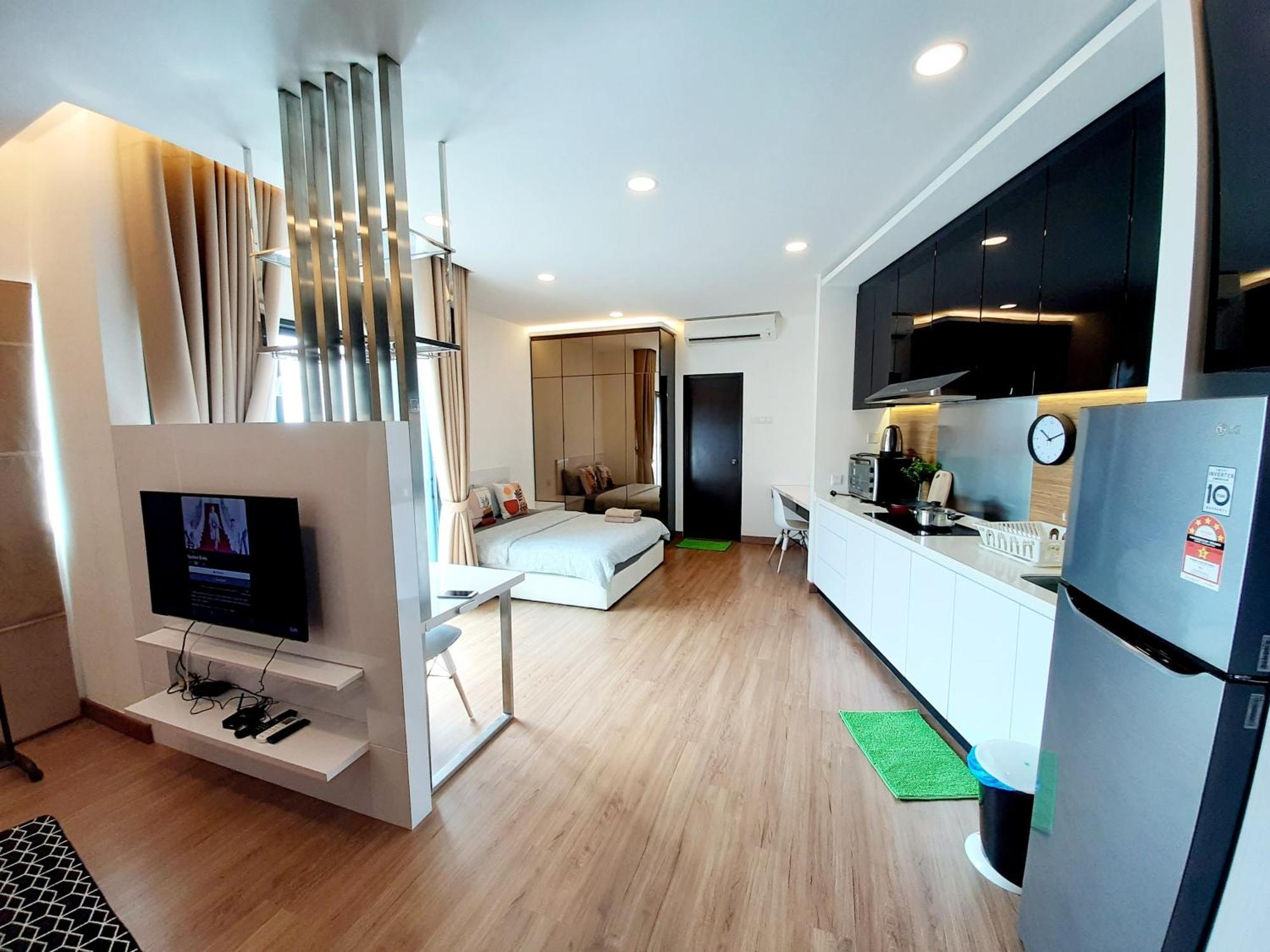 Symphony Tower Studio #9 With Balcony Cheras Exterior photo